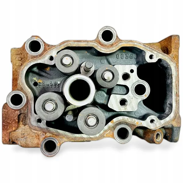 Cylinder Head SCANIA image 2