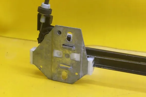 OEM 701837502F Régulateur Vitre Avant Droit VW T4 image 8