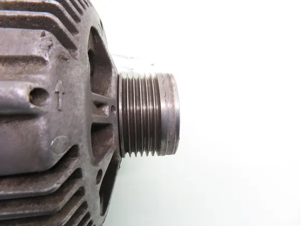 Vaihtovirtageneraattori PEUGEOT 307 2.0L diesel 9641302580 image 7