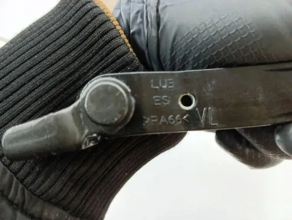 OEM 57A837249 Arrêt de porte avant droit image 8