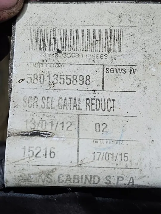 IVECO STRALIS HI-WAY - POMPE ADBLUE OEM 05043818680 image 7