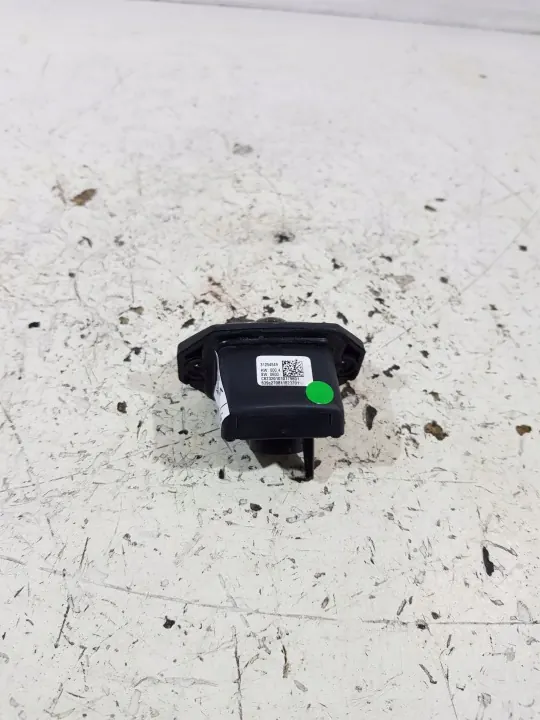 Cámara trasera Volvo XC60 I OEM 31254549 - Usada image 4