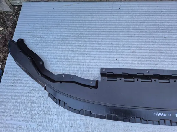 Volkswagen Tiguan Framskärmsspoiler 5na805903C image 2