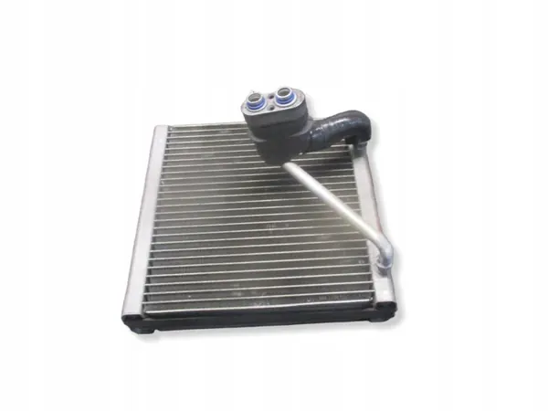 KIA OE KBI53326 AC Condensor voor Rio IV 2016-2020 image 3
