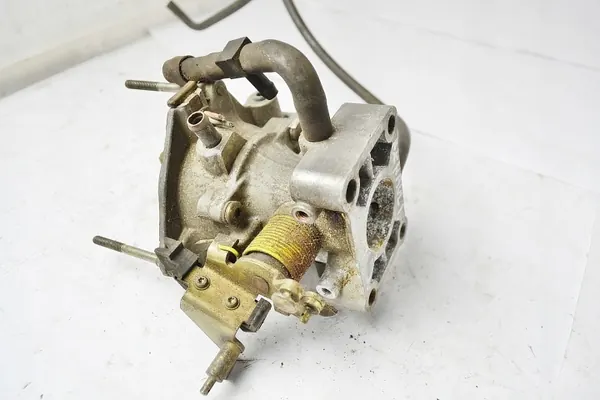 Carburateur Renault OEM 8679E 01891 3684 - Occasion image 3