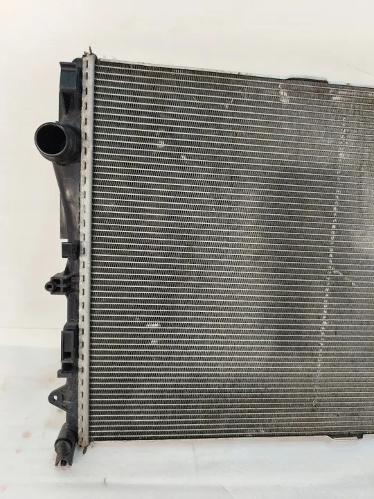 Radiateur d'eau Mercedes OEM A0995007100 - Occasion image 3