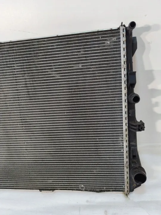 Radiateur d'eau Mercedes OEM A0995007100 - Occasion image 4