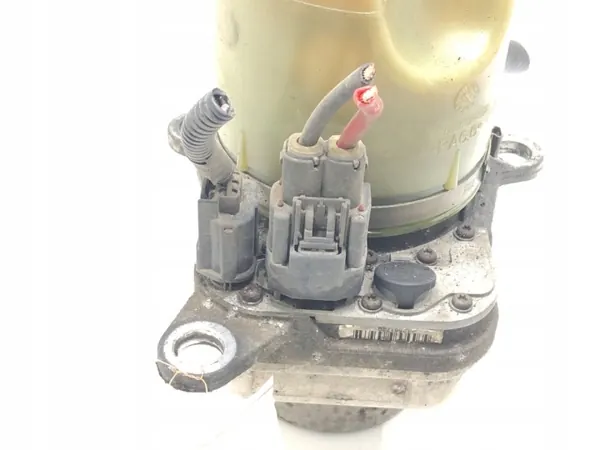 Pompe de direction OEM LORK-264-17906 pour Volvo V50 image 3