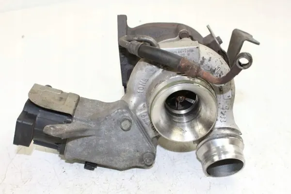 Käytetty turbo OEM 7797781 BMW 1-sarja E87:lle image 3