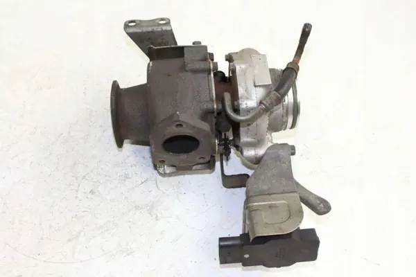 Käytetty turbo OEM 7797781 BMW 1-sarja E87:lle image 4