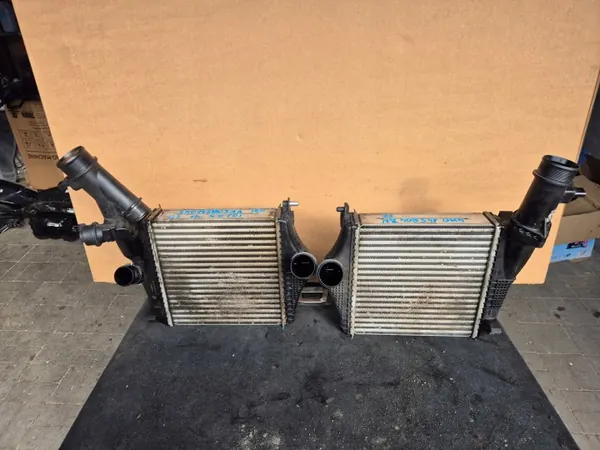 Intercooler esquerdo OEM 4M0145803AA para Audi SQ7 4.0 TDI image 2