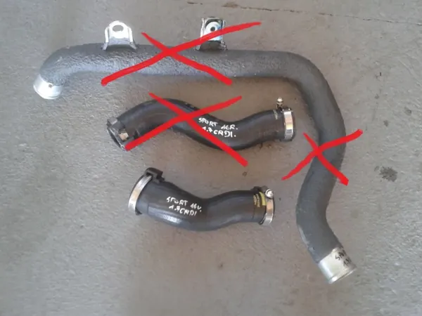 Kia OEM 1.7 CRDI Intercoolerrör - Begagnad image 2
