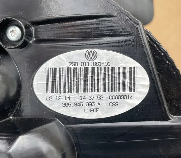 Luz trasera izquierda Volkswagen Passat B8 Sedan OEM 3G5945095A image 3