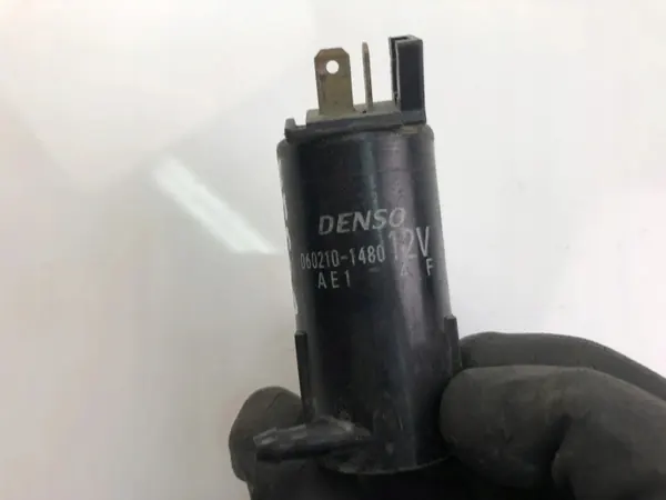 Suzuki Liana ruitenwissermotor OEM 14464217 - Gebruikt image 3