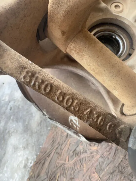 OEM 975 Oikea Takaheiluri Audi A6 C7:lle image 5