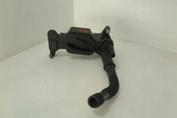 Mercedes-Benz B-klass W246 Luftventil OEM A2700103801 image 3