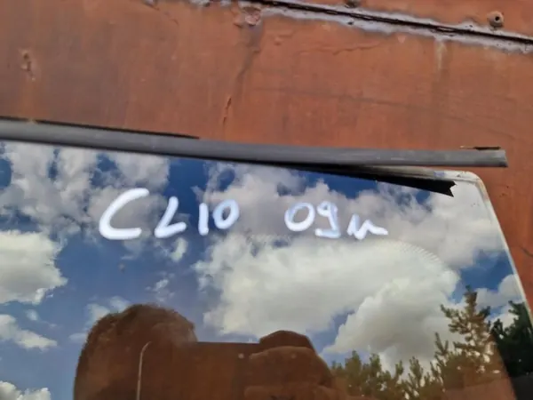 Frontscheibe Renault Clio III OEM szyba przód clio III image 3