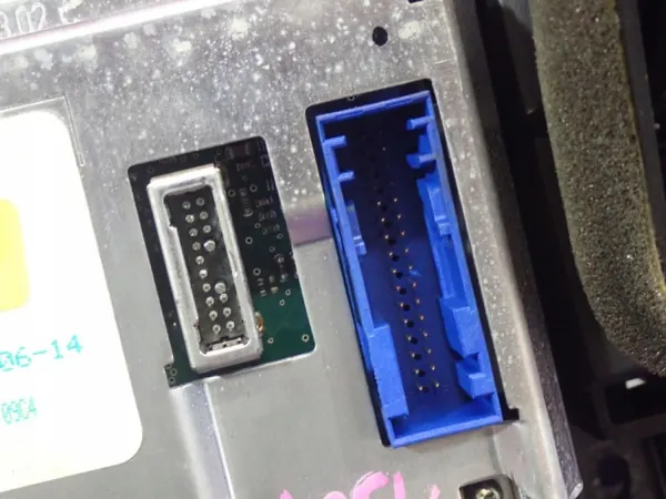 Opel Vectra C tuuletusritilä OEM 24461297 image 5