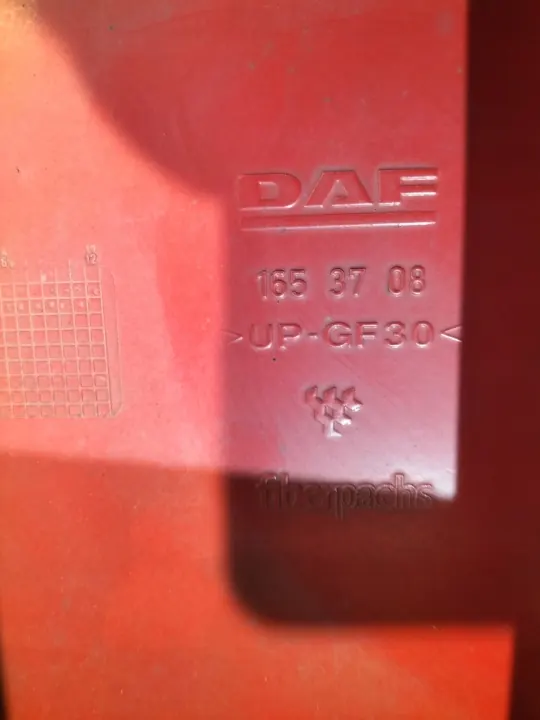 DAF XF105.460 oikea ohjaamon spoileri OEM 1653708 image 9