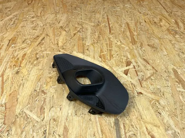 Rejilla de faro antiniebla delantero derecho Opel Corsa F 9830218280 image 2