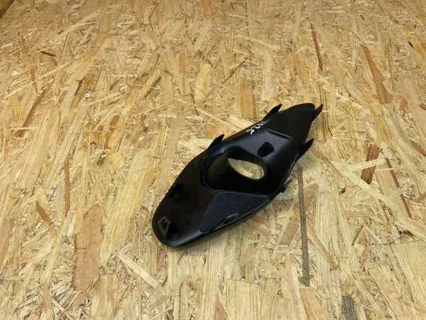 Rejilla de faro antiniebla delantero derecho Opel Corsa F 9830218280 image 7