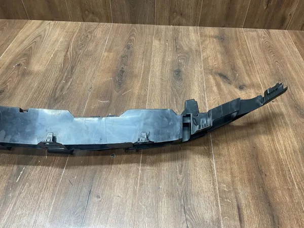 Dacia framstötdämpare glidskydd OEM 620903450R image 10
