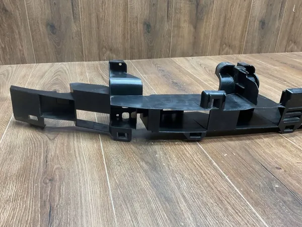 Dacia framstötdämpare glidskydd OEM 620903450R image 4