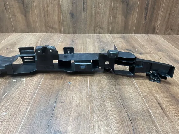 Dacia framstötdämpare glidskydd OEM 620903450R image 7