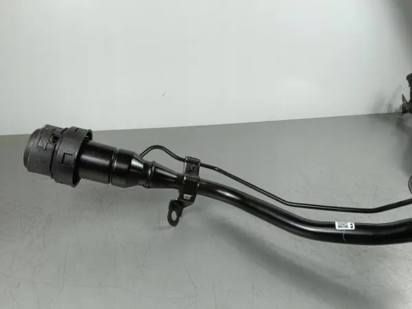 Nissan X-Trail Tankdeckel OEM 172216R0A image 3