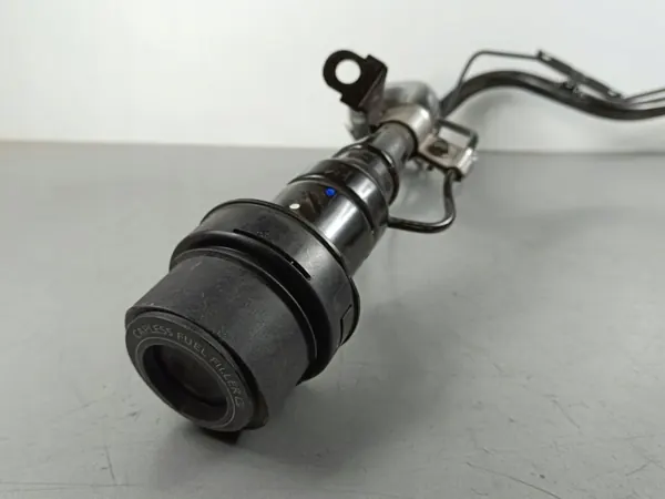 Nissan X-Trail Tankdeckel OEM 172216R0A image 5
