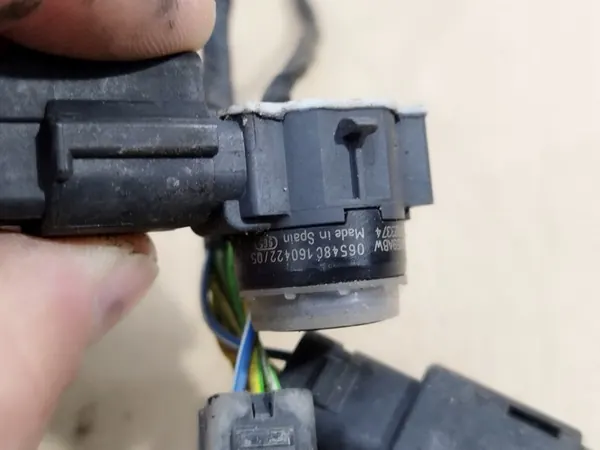 4X PDC Sensor + Kablar Bak Ford Fiesta MK7 2012-2017 OEM image 5