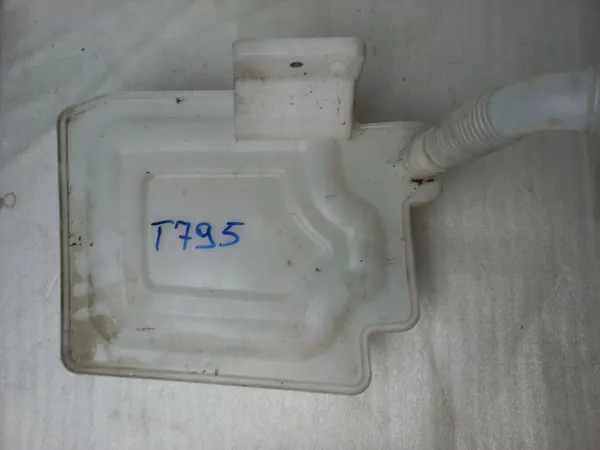 Volkswagen OE Pyyhkijännestesäiliö image 2