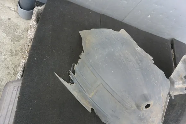 Vänster framhjulsbåge Mercedes Vito W639 OE A6396843277 image 3