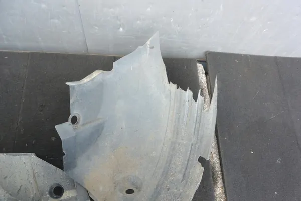 Vänster framhjulsbåge Mercedes Vito W639 OE A6396843277 image 6