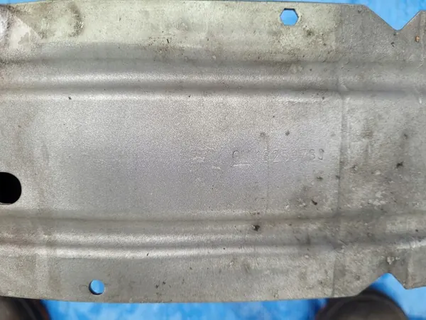 OPEL Astra J Etupuskuri Vahvistus Z176 13259739 image 6