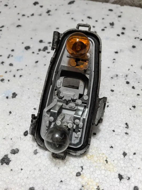 Insert faro trasero derecho Citroen C4 Picasso I OEM Picassowkladprawy image 2