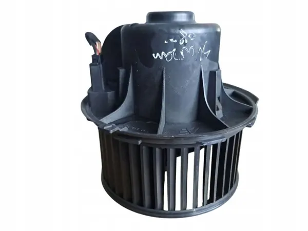 VW Sharan I 1.9 TDI Puhallin OEM 7M1819021D image 4