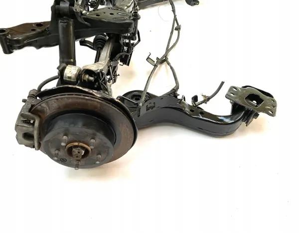 Viga do eixo traseiro OEM 012345 para Nissan Qashqai image 6