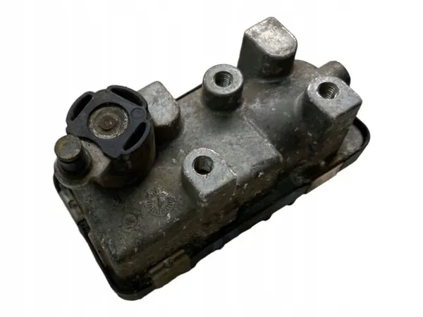 Actuateur Turbo Ford OEM 6NW0084121 - Occasion image 2