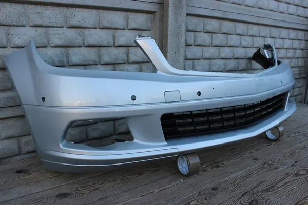 Parachoques delantero Mercedes Clase C W204 07-10 A2048850025 image 2