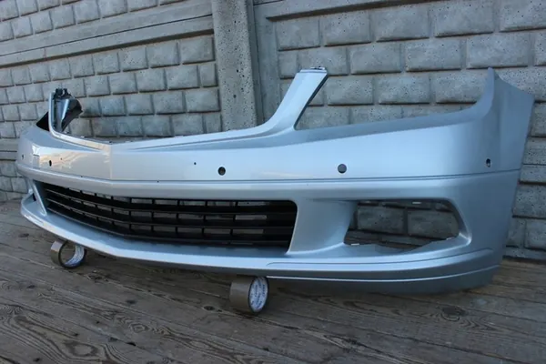 Parachoques delantero Mercedes Clase C W204 07-10 A2048850025 image 3