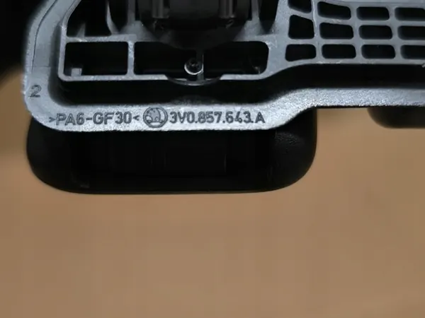 Skoda Superb Kodiaq VRS achter dakhandgreep OEM 3V0857643A image 3