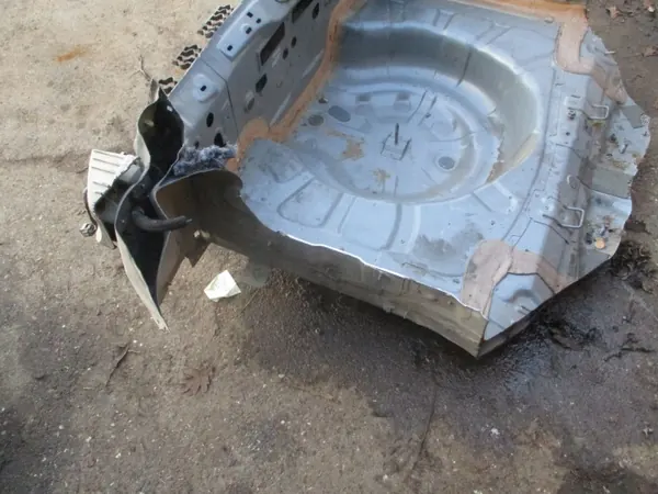 OEM RENAULT CLIO V Renfort Arrière Diesel 19-24 image 5
