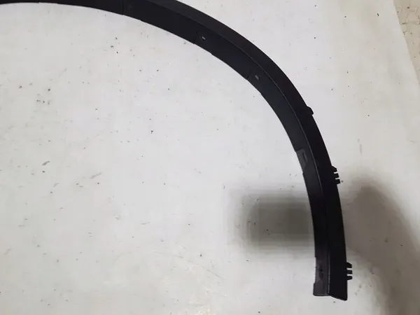 Oikean etulokasuojan trimmi BMW X6 E71 image 6