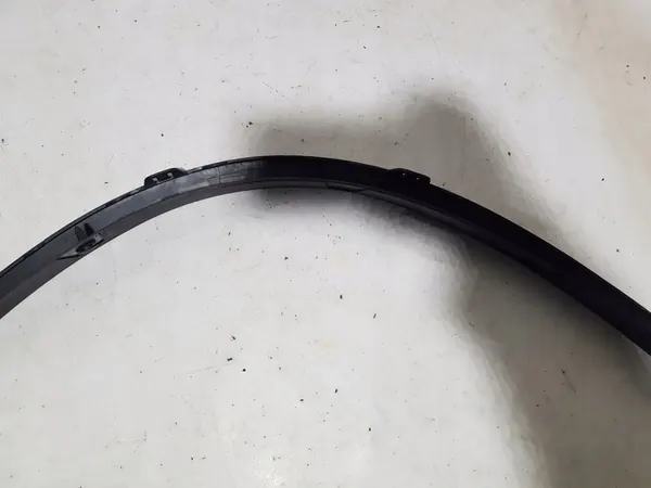 Oikean etulokasuojan trimmi BMW X6 E71 image 9