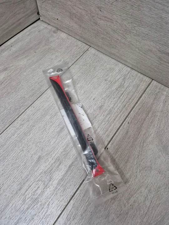 Parafango anteriore destro Renault Megane IV 990425039R image 2