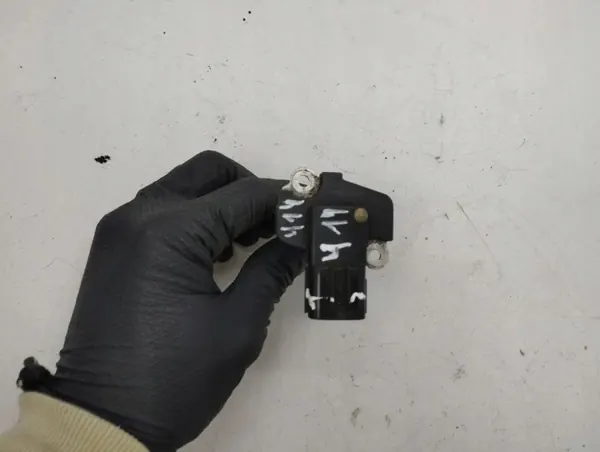 Opel Antara 2014 Sensor MAF OEM AFH7OM-101 image 6