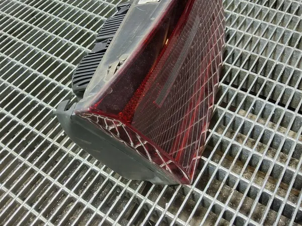 Conjunto de luz trasera Audi A6 C7 Kombi image 3