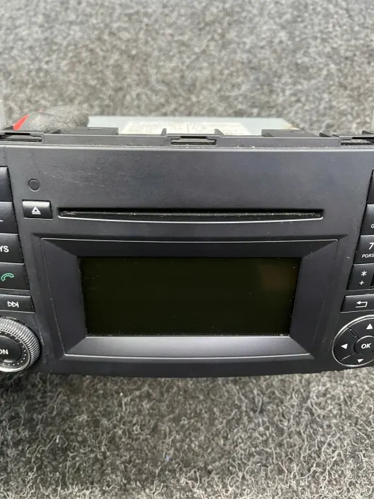 Radio CD Mercedes OEM A1699002000 pour W169 W245 image 3