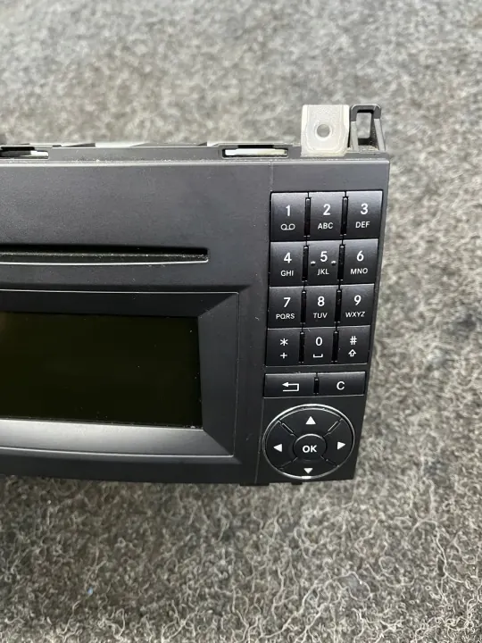 Radio CD Mercedes OEM A1699002000 pour W169 W245 image 4